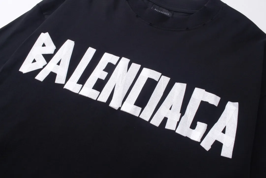 BALENCI*GA Series . 280g * 1 1 . . + . .os Same Style -Color：Cream White Green Blue -SIZE：XS S M L 8602#